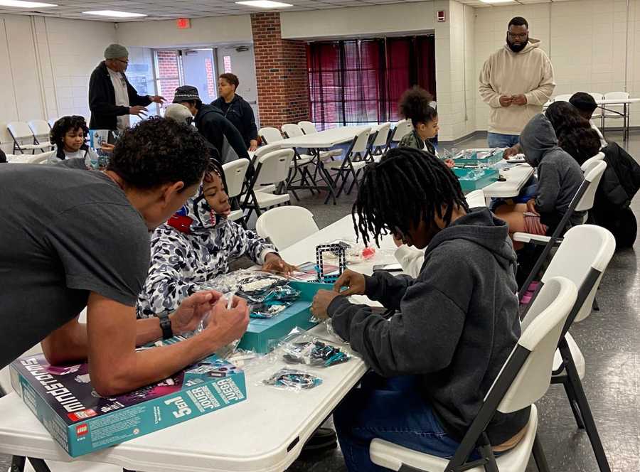 todd g black Youth Technology Enablement Programs The TGB Foundation STEM Robotics Camps Hall Monroe Brewton Alabama Provalus nonprofit charity volunteering giving back